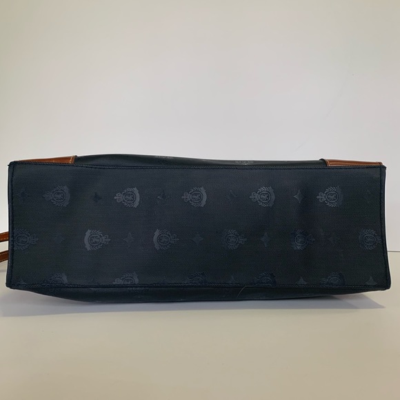 Black and Tan Shoulder Bag with Crossbody Strap - Picture 9 of 13